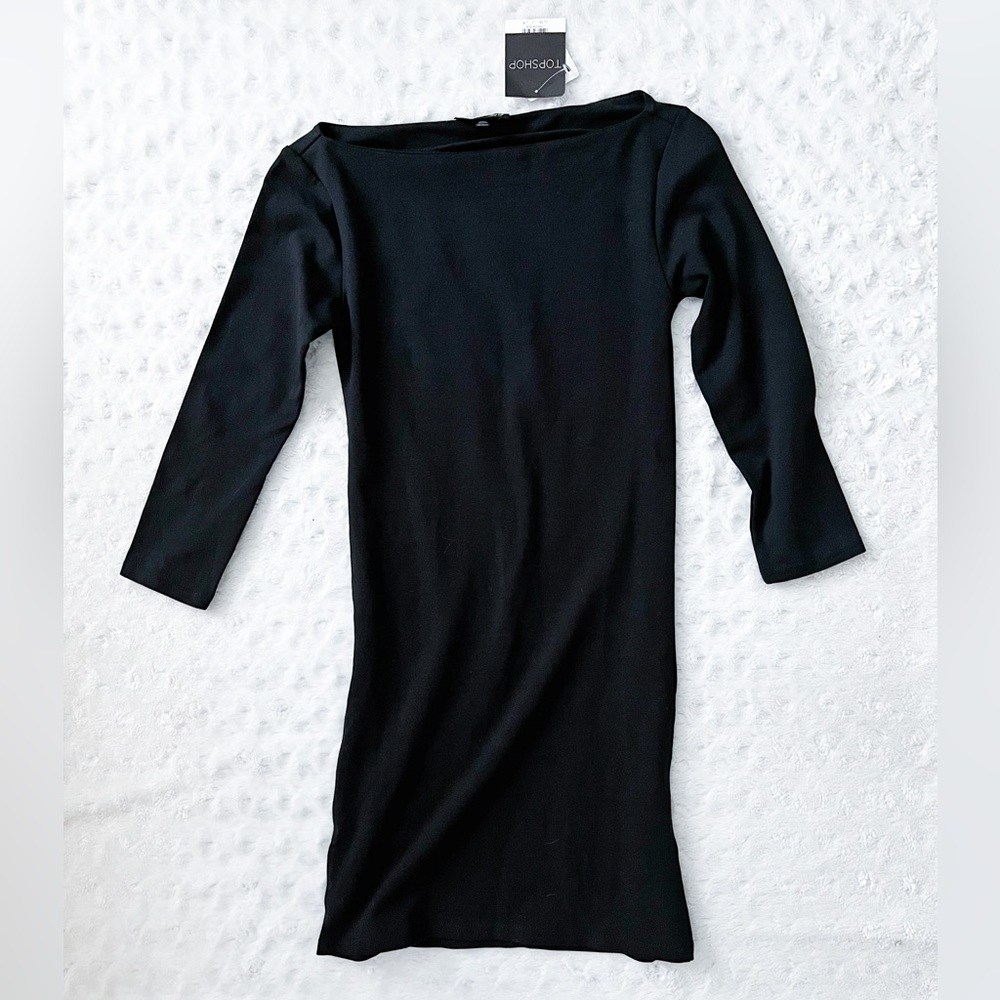 NWT- TOPSHOP Black 3/4 Sleeve Stretchy Dress